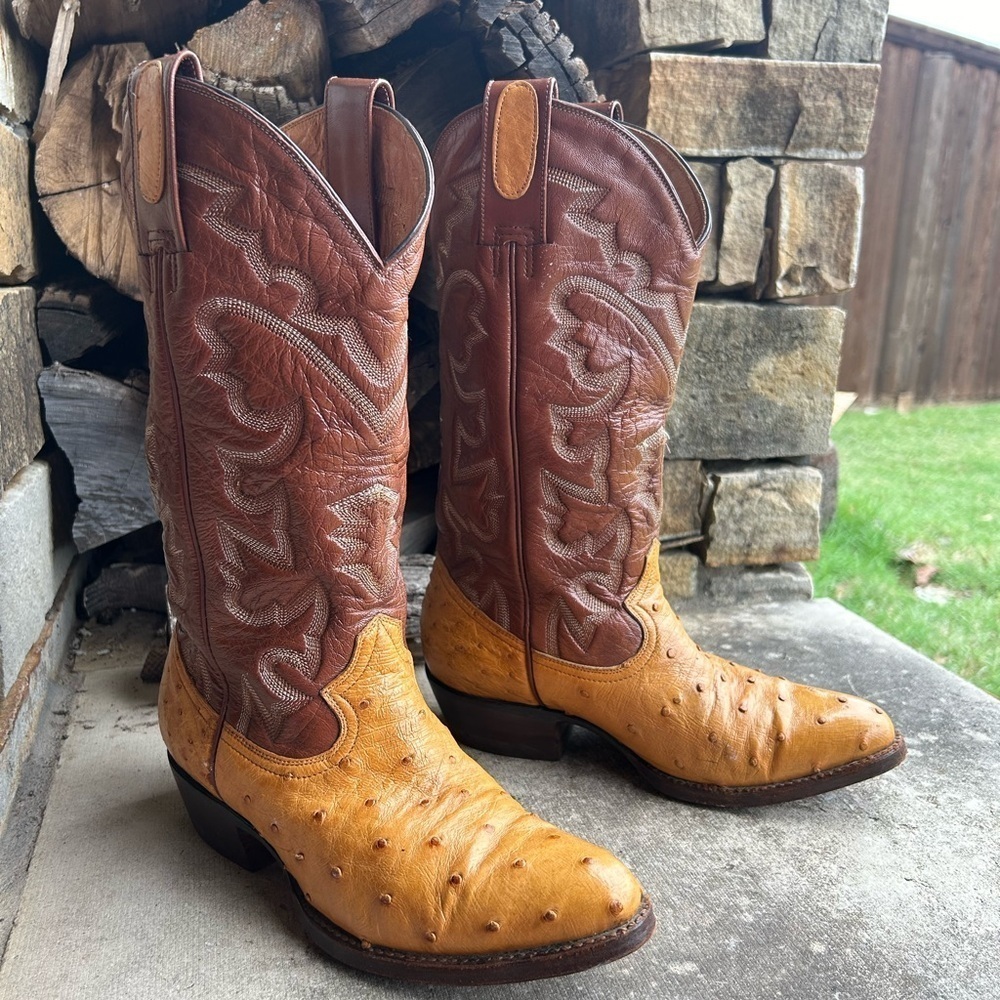 Montana Exotic Ostrich Tan & Brown Heeled Boots with Western Stitching Sz-7.5. P